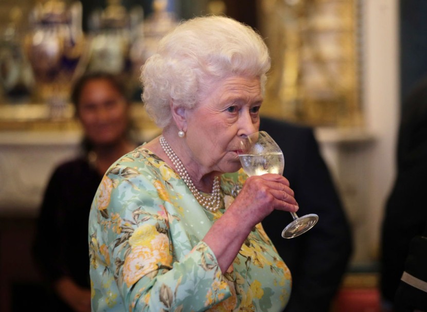 Queen Elizabeth Reportedly Makes Shocking Request to Prince Charles as Future King Expected to Take Over Monarch's Responsibilities