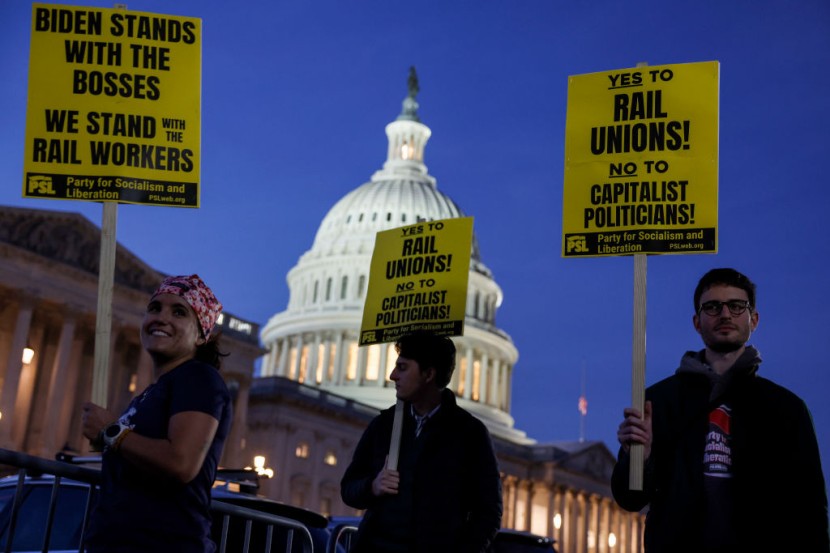 Senate Moves To Avert National Railroad Strike by Passing Legislation Forcing Labor Agreement