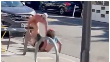 Pair of Nudists Save Tourist From Blowtorch-Wielding 'Pirate Guy', Tackling Him to Ground