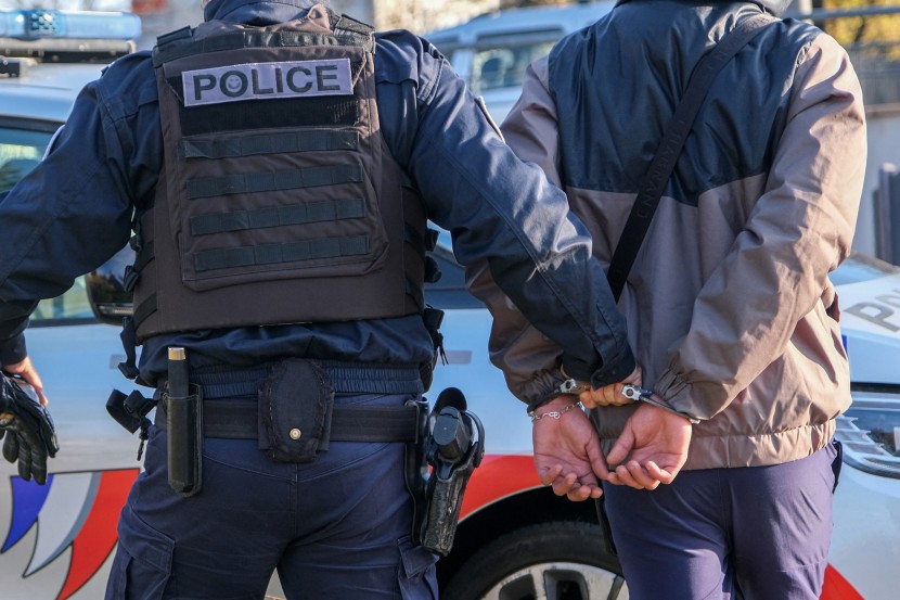 FRANCE-SECURITY-POLICE-HOUSING SQUAT