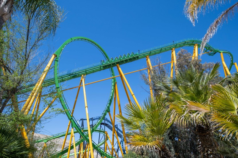 Six Flags