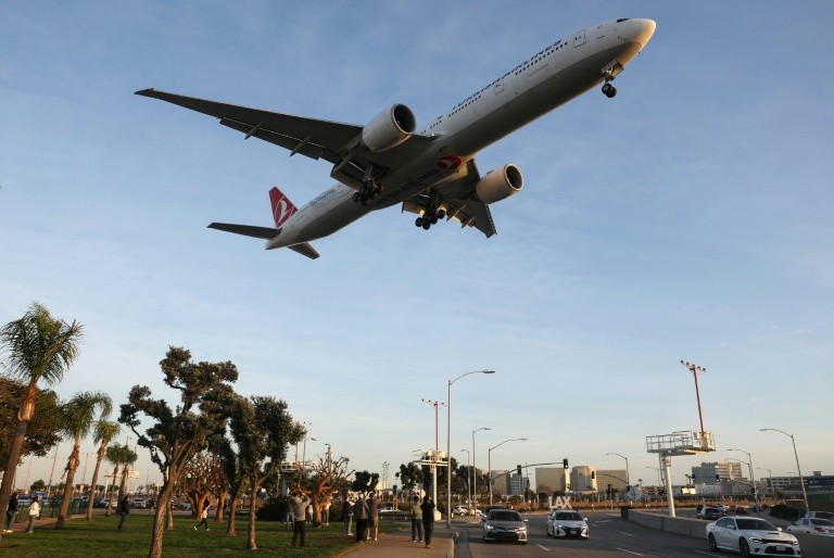 The airline industry meets in India amid worries over tariffs and geopolitical tensions