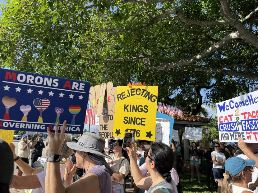 No Kings protest in Palm Beach Mar-a-lago