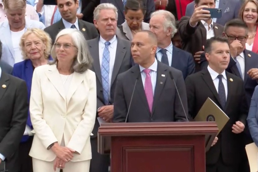 Rep Katherine Clark and Rep Hakeem Jeffries