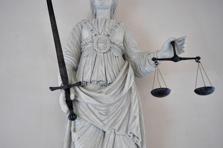 Thity women filed complaints against the doctor