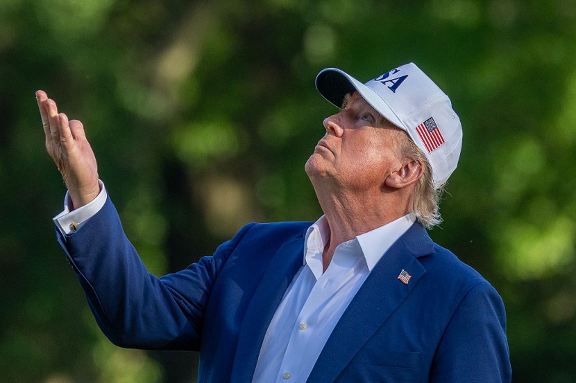 Trump Sets 25% Import Tax on Japan, South Korea, and