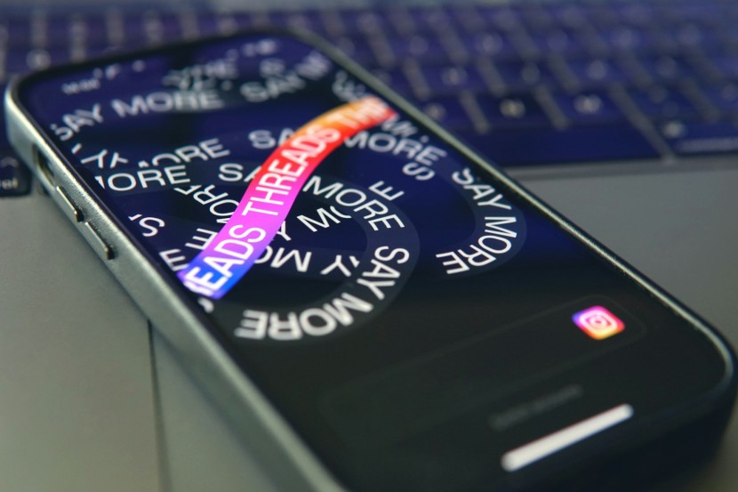 Threads Takes Aim at X: You Can Now Schedule Posts