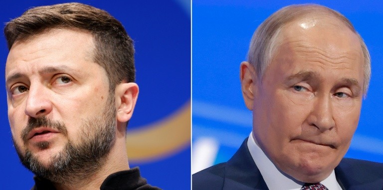 Ukraine's President Volodymyr Zelensky (L) and Russian leader Vladimir Putin (R) last met in 2019