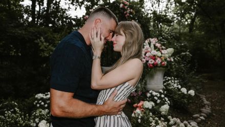 taylor travis engagement clues