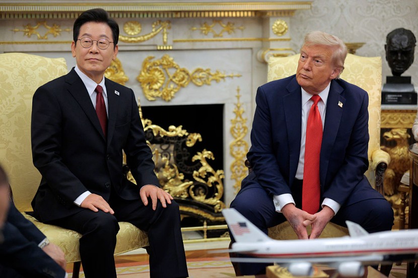 President Trump Meets With South Korean President Lee Jae Myung