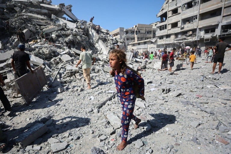 Israel has ordered Palestinians in Gaza City to head southwards ahead of its ground assault