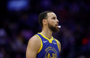 Stephen Curry Passes Jerry West in NBA's All-Time NBA Scoring