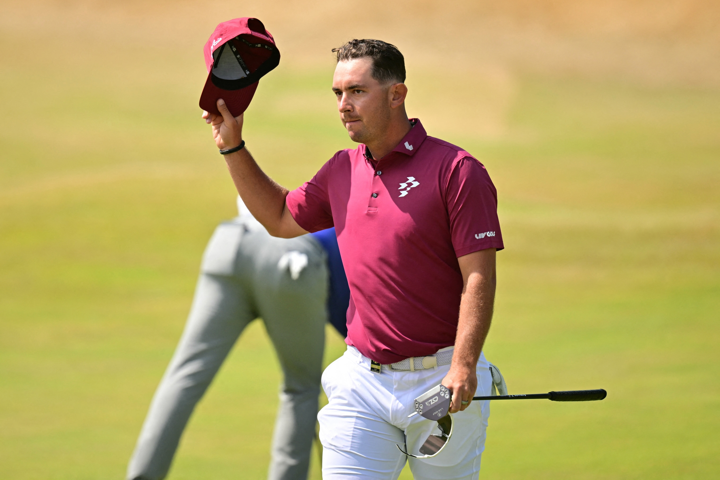 lucas-herbert-ties-major-championship-record-with-62-to-lead-the-open