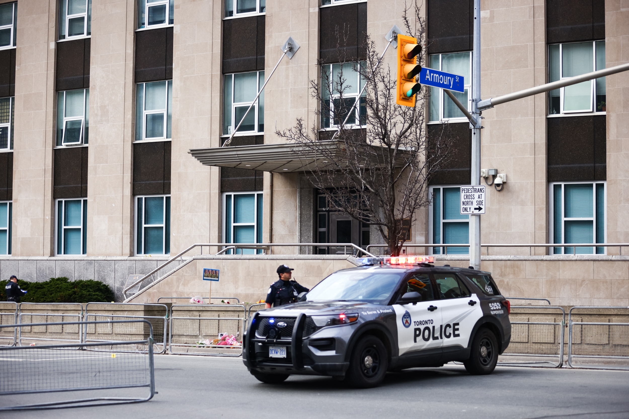Toronto Police Tie Consulate Shooting To Hire-A-Gun Network